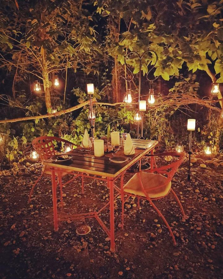 Barahi Jungle Lodge Meghauli Dış mekan fotoğraf
